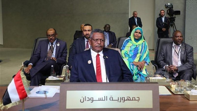 السودان رفض "جملة واحدة" فحذفت قمة بيروت "فقرة كاملة"