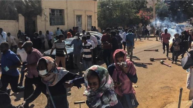 المعارضة  السودانية تتعهد باستمرار الاحتجاجات حتى تنحي البشير