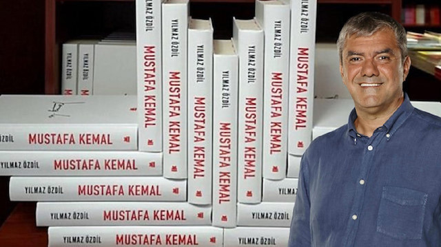 Yılmaz Özdil tarafından yazılan Mustafa Kemal isimli kitabın satışı 2 bin 500 liradan yapılacak.