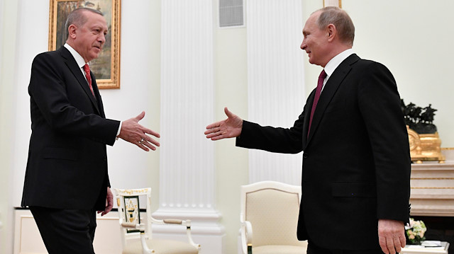 Cumhurbaşkanı Erdoğan, Rusya lideri Putin ile bir araya geldi.