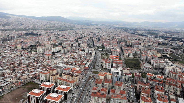 Türkiye genelinde 2018'de satılan konut sayısı bir önceki yıla kıyasla yüzde 2,4 azalarak 1 milyon 375 bin 398 oldu.