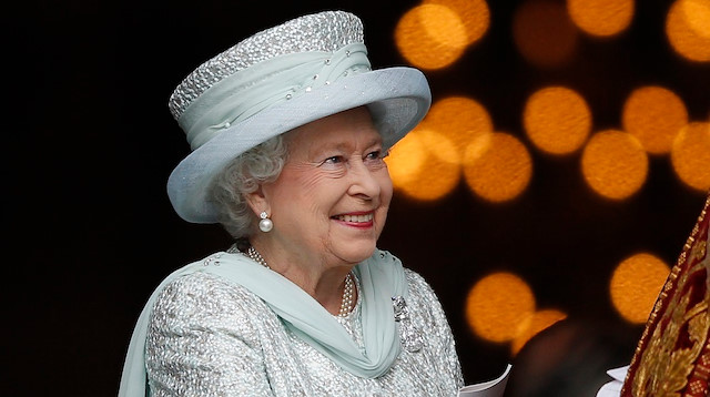İngiltere Kraliçesi 2. Elizabeth'den 'Brexit' mesajı: Ortak zemin bulun