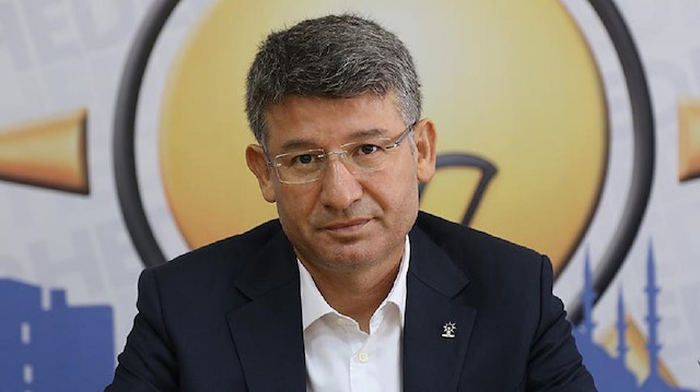 AK Parti'nin Seyhan Belediye Başkan adayı Fikret Yeni