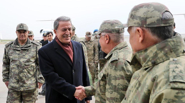 Milli Savunma Bakanı Hulusi Akar, Mardin'de incelemelerde bulundu.