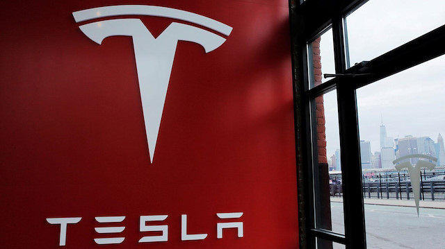 Tesla'nın zor günleri: 'Şarj istasyonlarına saldırı'