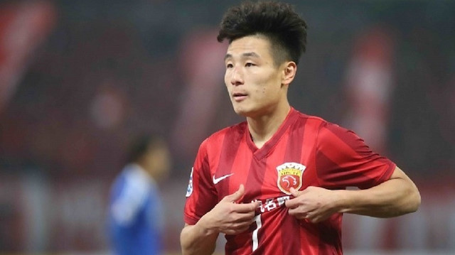 Wu Lei, Çin Ligi kariyerinde çıktığı 217 maçta 120 gol atarken  66 da asist kaydetti.