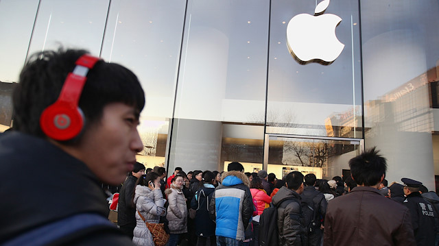 Çin'de iPhone talebi zayıflamaya devam ediyor.