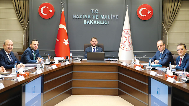Berat Albayrak (Soldan 3) ve Murat Çetinkaya (Soldan 4)