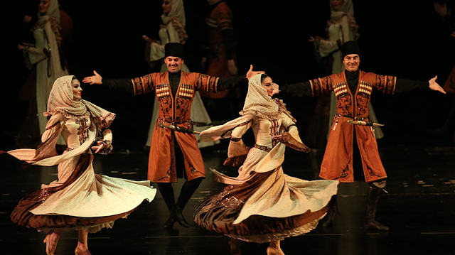 Lezginka performance in Bursa

