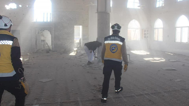 Esed rejimi Hama'da camiye saldırdı. 