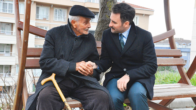 AK Parti Beylikdüzü Belediye Başkan Adayı Mustafa Necati Işık, sahada teveccühle karşılandığını ve vatandaşların sorunlarını bire bir dinlediğini söyledi.