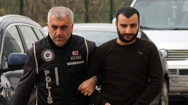 Gizlenmek için Suriyeli gibi yaşayan FETÖ’cü Soner O. gözaltına alındı.