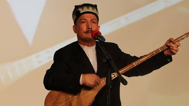 Doğu Türkistanlı halk ozanı Abdurrehim Heyit