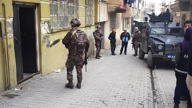 7 عمليات للأمن التركي الخاص في إسطنبول بسبب تنظيم داعش