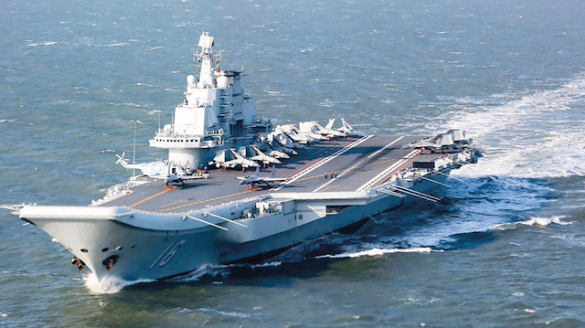 Çin ilk uçak gemisi Liaoning