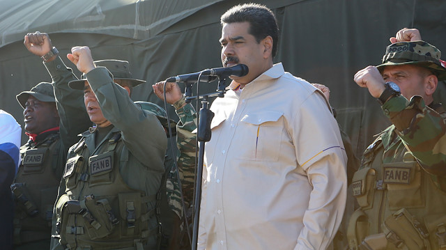 Venezuela Devlet Başkanı Maduro, ordunun tatbikatı öncesi konuştu.