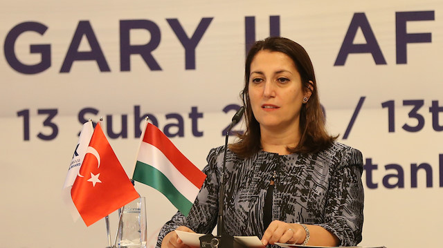 مسؤولة تركية تعرب عن سعادتها لتقاسم الخبرات حول إفريقيا مع المجر