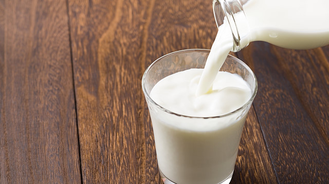 Ticari işletmelerin süt üretimi aralık ayında yüzde 5.3 düştü.