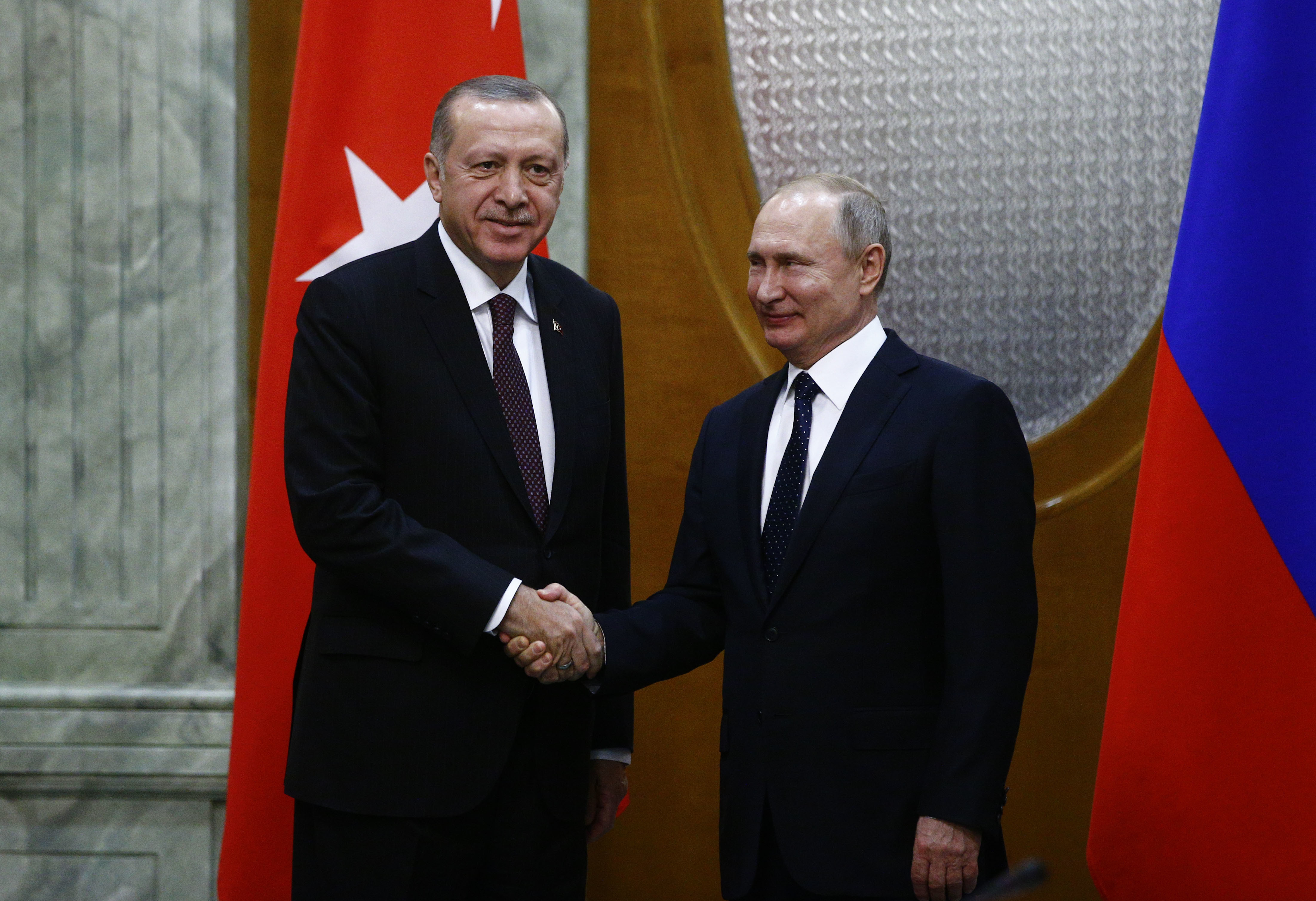 Erdoğan ve Putin, Soçi'de basına kapalı olarak bir görüşme yaptı.