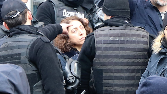 HDP'li vekil Saliha Aydeniz polisin kolunu ısırmıştı. 