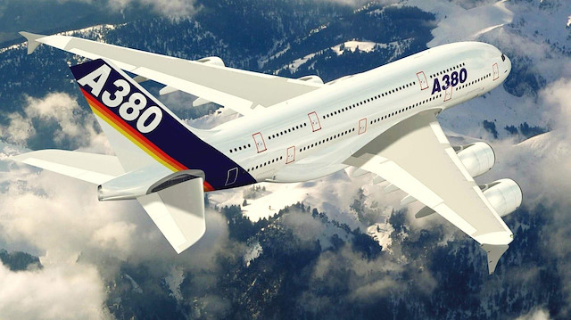 Airbus A380'in üretimini durdurma kararı aldı.