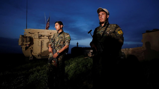 ABD'nin Suriye'de müttefiki YPG/PKK işgalindeki alanda 18 üssü ve 2 bin civarı personeli bulunuyor.
