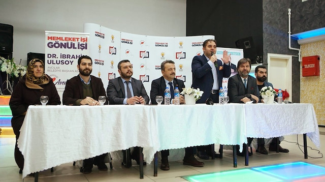  AK Parti Avcılar Belediye Başkan adayı İbrahim Ulusoy, halkla buluştu.