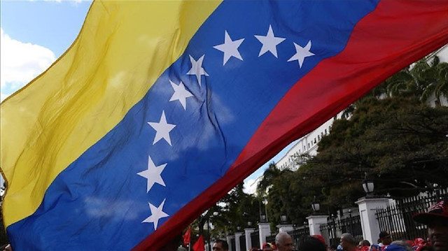 وزير خارجية فنزويلا يعلن استمرار الحوار مع واشنطن