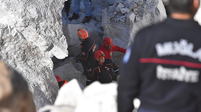  Landslide kills 1 at open-pit mine site in western Turkey