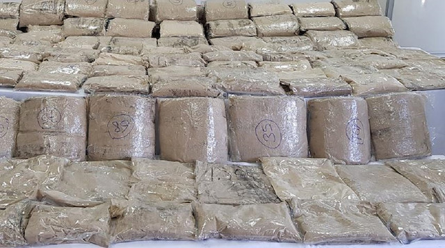 A total of 25 kilograms (55 pounds) of heroin was seized at the Turkish-Iranian border by Turkish customs