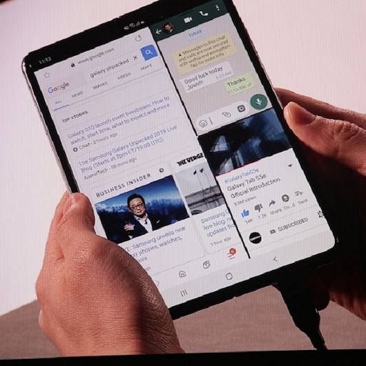 Samsung’un katlabilir telefonu Galaxy Fold resmen tanıtıldı