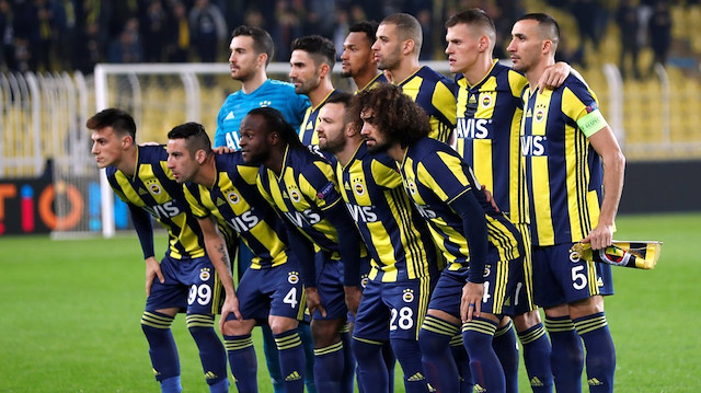 Fenerbahçe'de iki yıldıza kesik