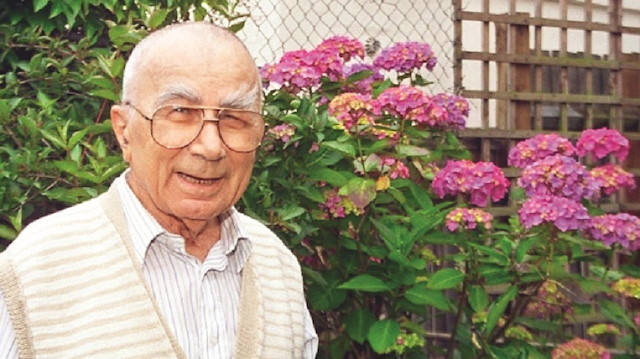 Kırım Tatarı yazar 2011 yılında hayatını kaybetmişti.