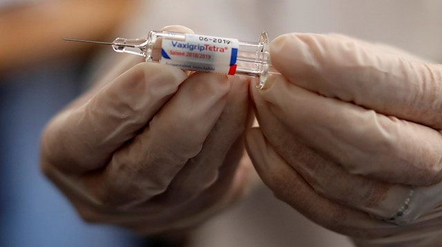 Fransa'da grip 2 bin 800 can aldı