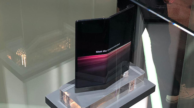 Katlanabilir trendine Huawei damgası: 'Mate X tanıtıldı'