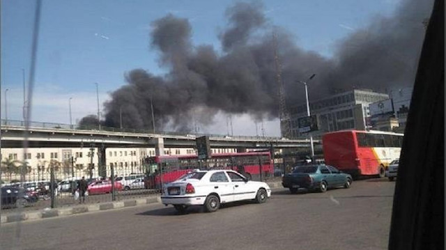 Mısır tren istasyonunda yangın çıktı.