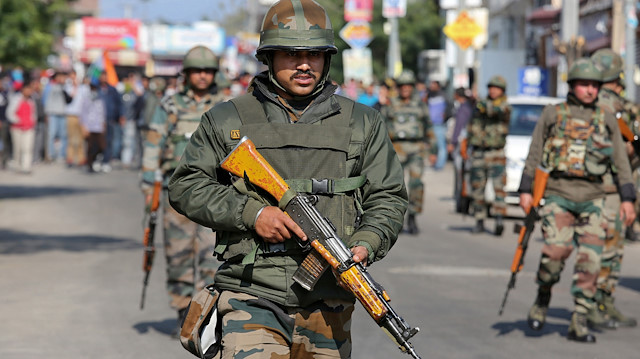 Hindistan, Pakistan'a ait bir savaş uçağını düşürdüğünü açıklamıştı.