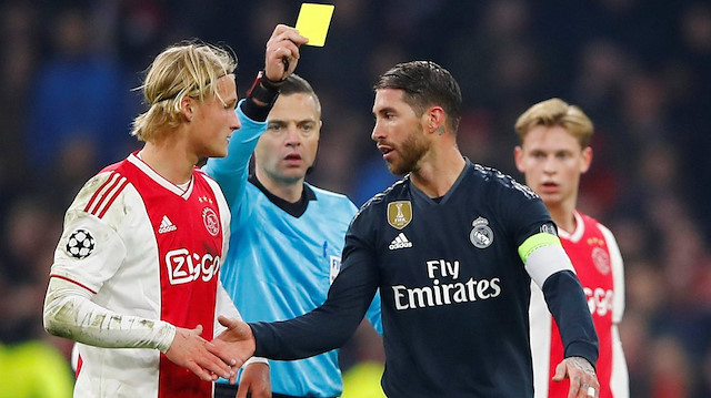 Ramos, Ajax ile oynanan maçın 89. dakikasında sarı kart görmüştü.