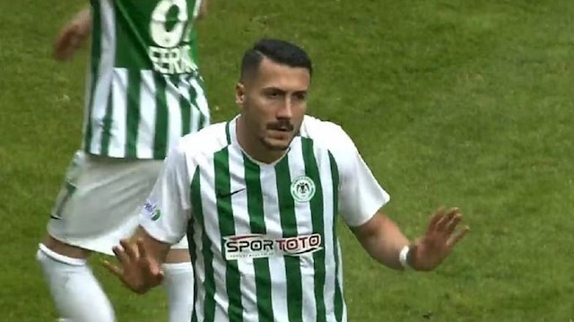 Adis Jahovic, Göztepe maçında kazanılan penaltı atışını kullanmak istemedi.