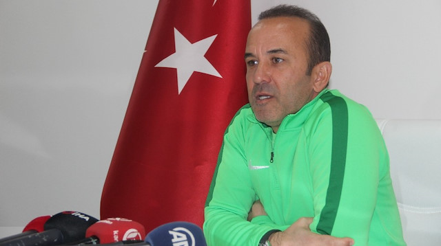 BB Erzurumspor Teknik Direktörü Mehmet Özdilek kulüple yollarını ayırdı.