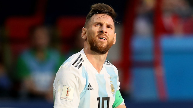 Arjantin Milli Takım formasıyla 128 maça çıkan Messi, 65 gol kaydetti.
