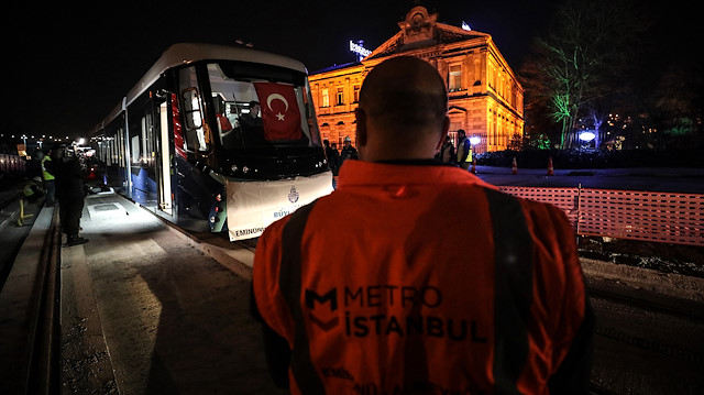 Eminönü-Alibeyköy tramvay hattı, saatte tek yönde 25 bin yolcuya hizmet verecek.