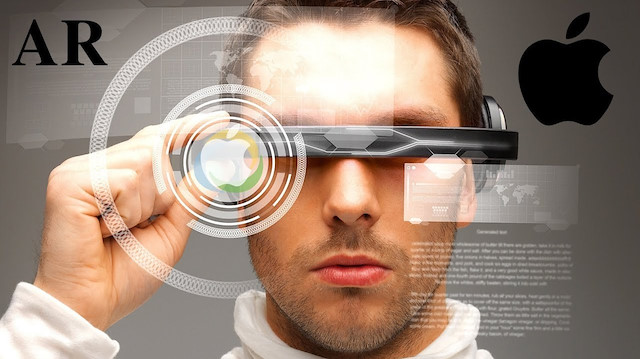 Apple'ın yeni artırılmış gerçeklik gözlüğünün önümüzdeki yıl seri üretime geçmesi planlanıyor. 