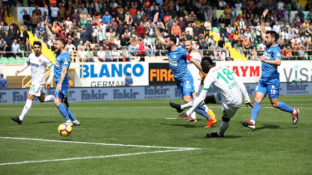 Cisse, gol attığı maçta 2 penaltı kaçırıdı.