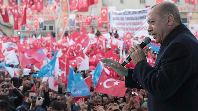 Cumhurbaşkanı Recep Tayyip Erdoğan, Hakkari'de halka hitap etti.