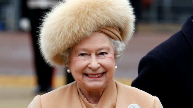 İngiltere'nin sarsılmaz gücü: Kraliçe Elizabeth'in hayatı