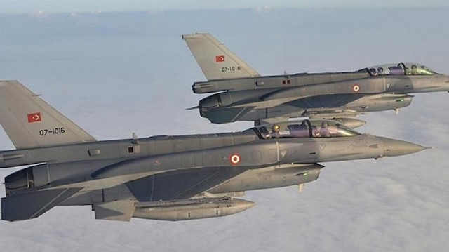 وزارة الدفاع التركية تكشف عن عملية جوية ليلًا شمالي العراق.. إليكم التفاصيل