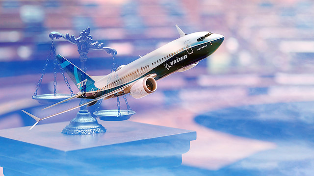 Filolarından 737-MAX'leri kaldıran şirketlerin Boeing'e tazminat davası açması da ihtimaller arasında.