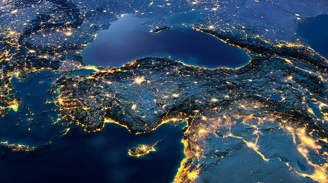Türkiye, enerji alanındaki yatırımlarıyla enerji ticaretinde merkez olmaya aday.