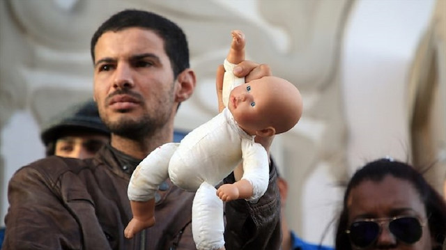 Tunus'taki bebek ölümleri protesto edilmişti.